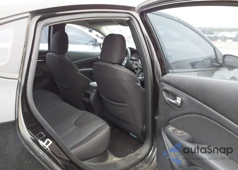 2015 Dodge Dart Sxt z USA, uszkodzony, nr VIN 1C3CDFBB7FD275907